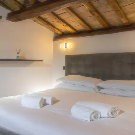 Lusso E Panorama Senza Paragoni, Loft Trastevere Apartamento *