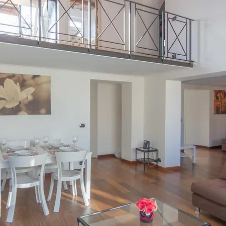 Lusso E Panorama Senza Paragoni, Loft Trastevere Roma