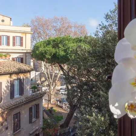 Apartmán Lusso E Panorama Senza Paragoni, Loft Trastevere Řím
